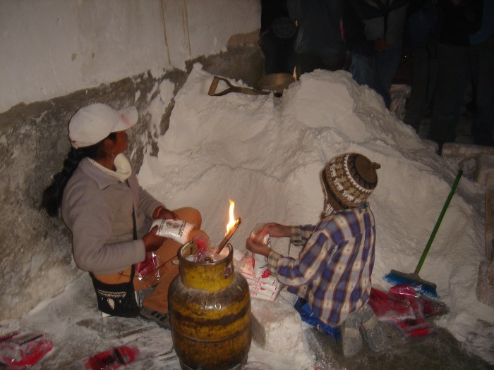 Local family packaging salt